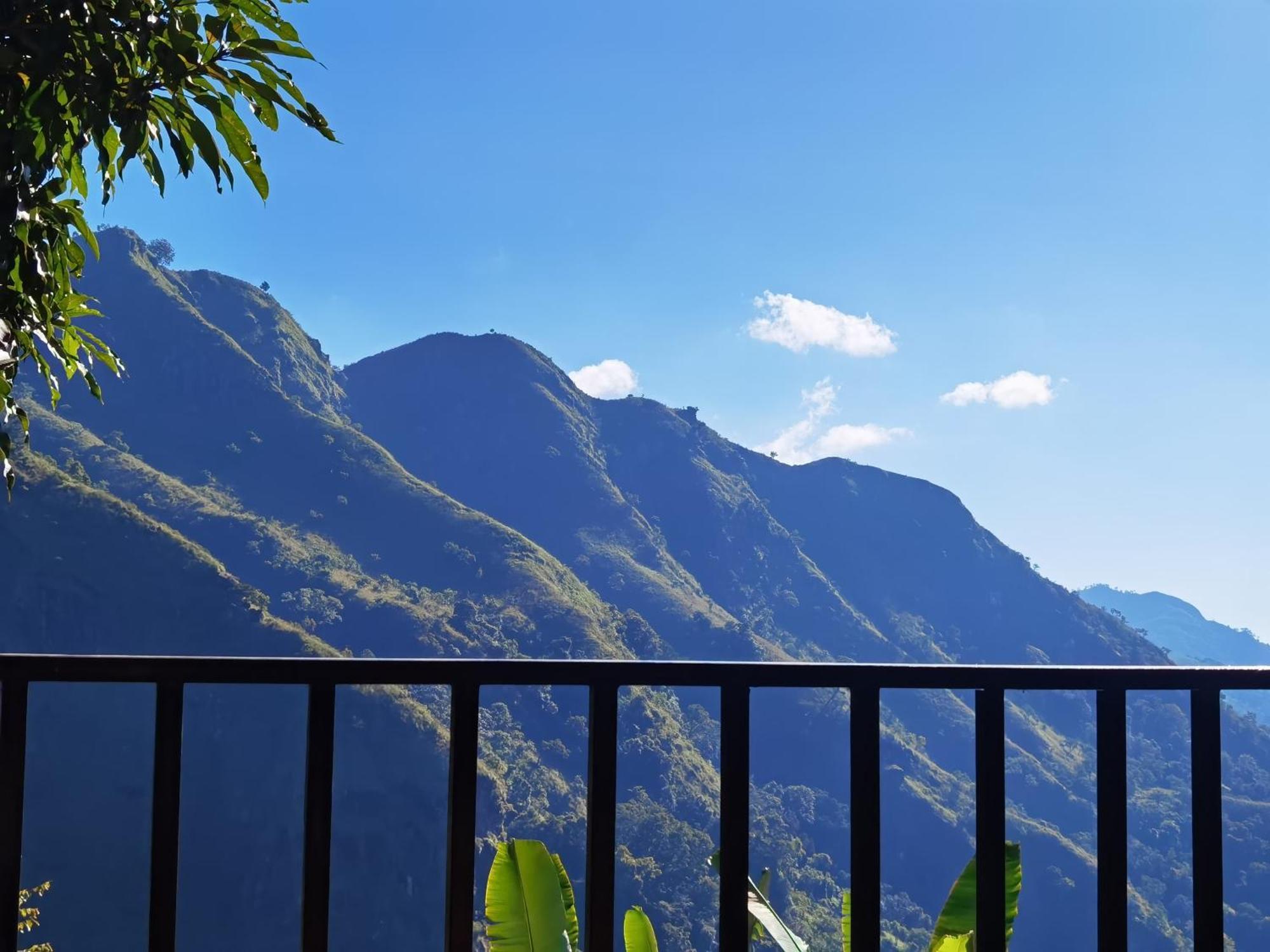 Nature Green Hotels On Rock Home Ella Exterior photo