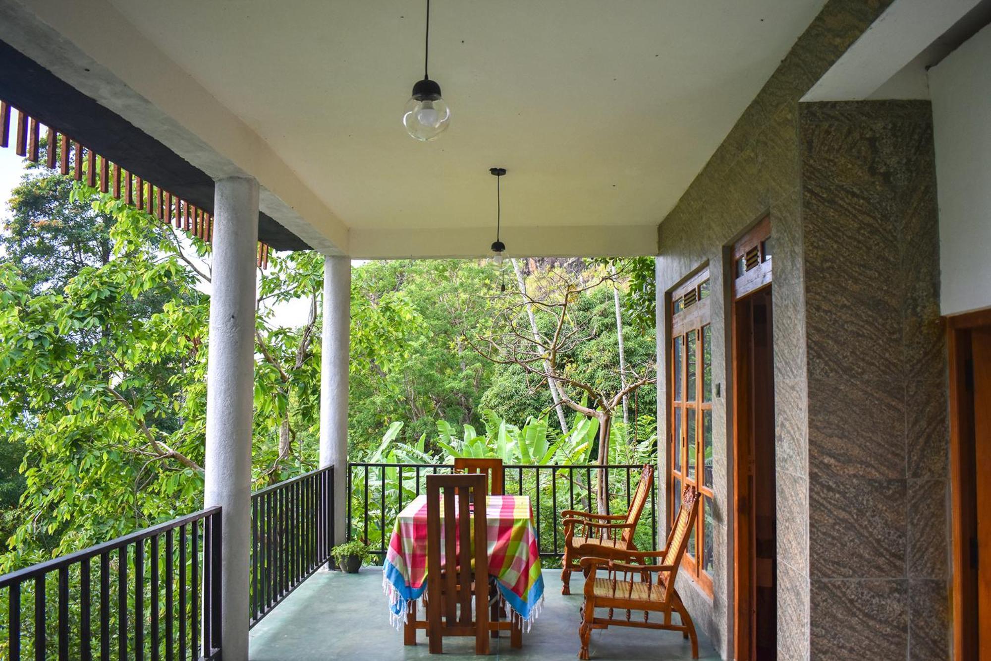 Nature Green Hotels On Rock Home Ella Exterior photo